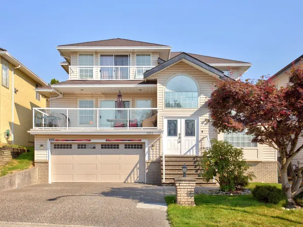 1252 Dewar Way, Pt Coquitlam, BC V3C 5Z1
