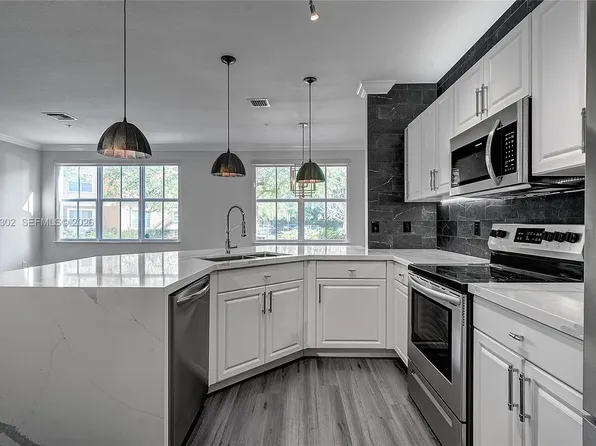 4700 SW 160th Ave, Hollywood, FL