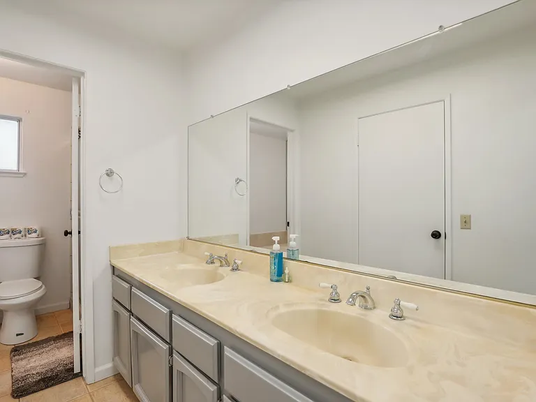 8560 Fern Crest Way — Photo 38