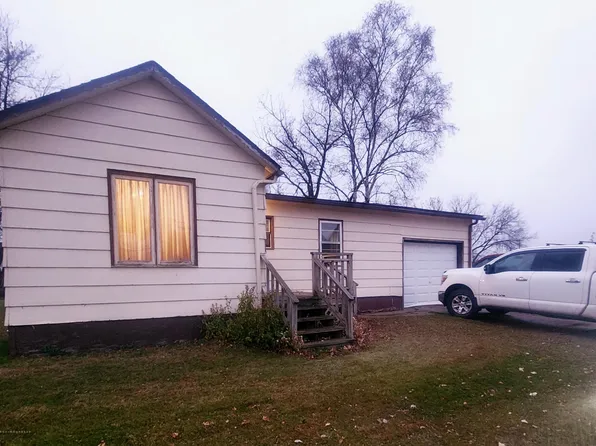 203 Thorpe St, Gary, MN 56545