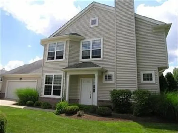 2598 Wyndgate Ct #2598, Westlake, OH 44145