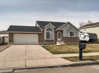 4847 S 4075 W, Roy, UT 84067