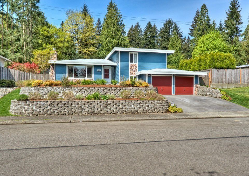 1st image of 7637 140th Pl NE