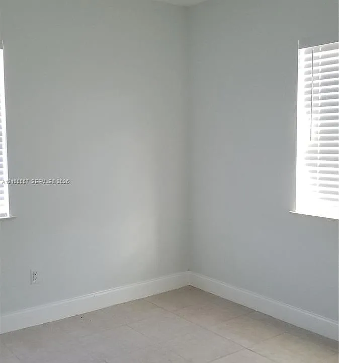 1101 15th Ave S
