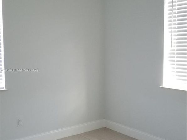 1101 15th Ave S
