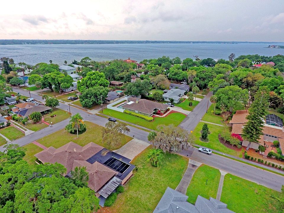 Aerial View, Walk to River