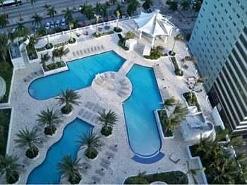 2nd image of 244 Biscayne Boulevard Way