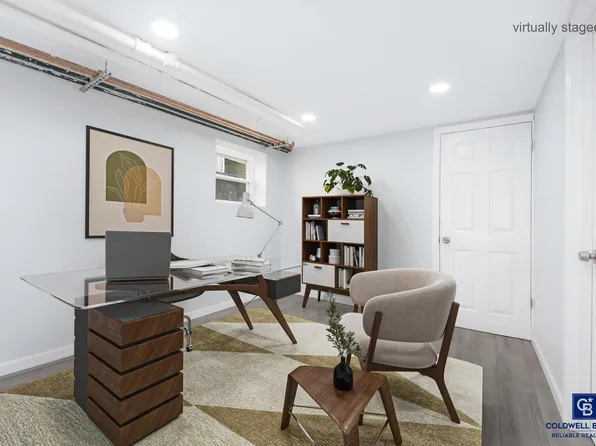 490 Van Duzer Street image 20 of 22