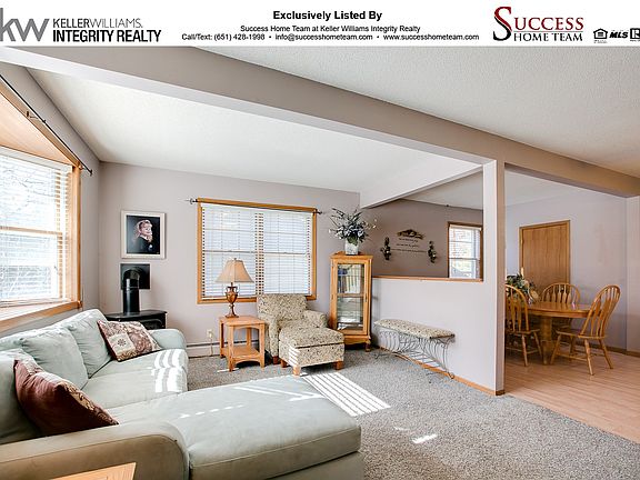 4th image of 224 Stillwater Ave W