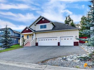 8977 Valley Brook Cir, Anchorage, AK 99507