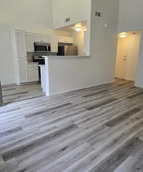 4309 Woodwell St #0 — Photo 2