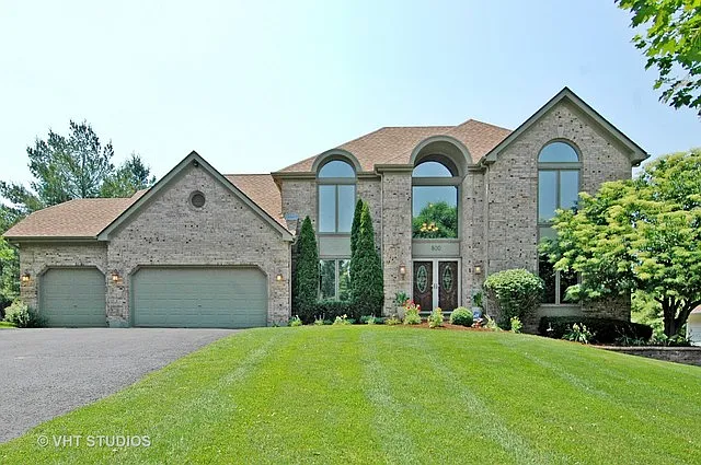 800 Fairway View Dr photo 1