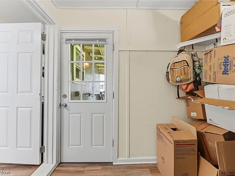220 Morton Rd — Photo 17