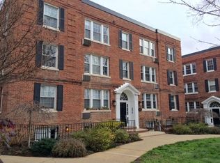 4481 Macarthur Blvd NW APT 102, Washington, DC 20007