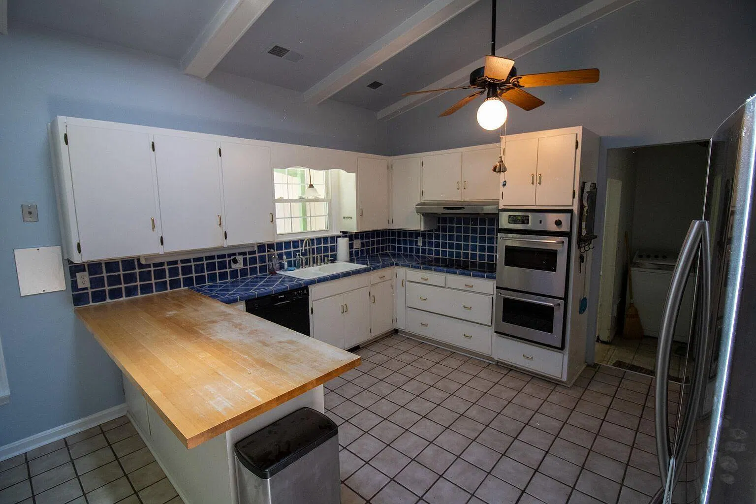3 bed, 3.0 bath, 2710 sqft, $2,750 — Photo 4