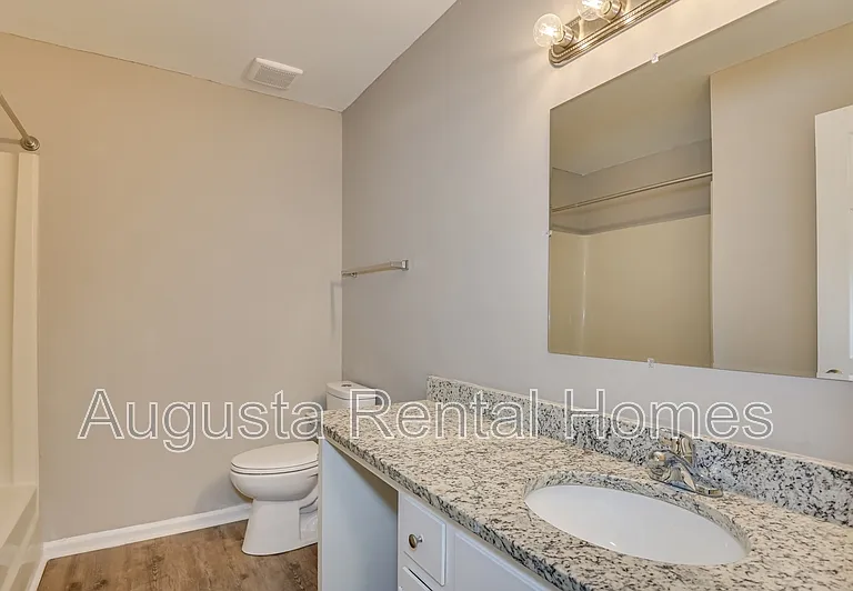 148 Chalet North Ct #148 — Photo 21