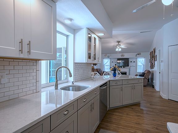 5th image of 25218 Puerta Dr