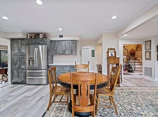 38 Maple Court, Jericho, NY 11753