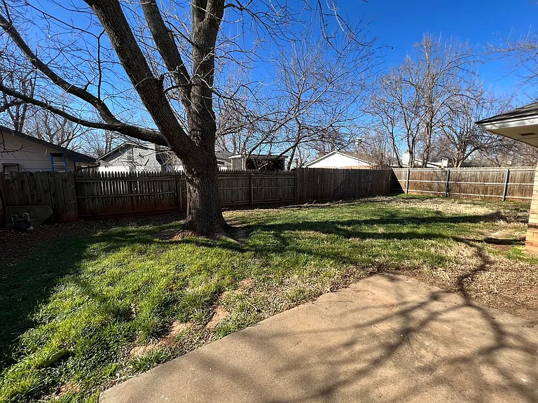 1017 S Neptune Rd — Photo 31