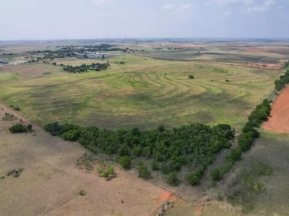 7 Lawter Rd, Weatherford, OK 73096