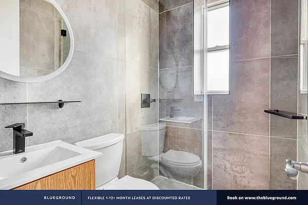 Rented by The Blueground | media 88