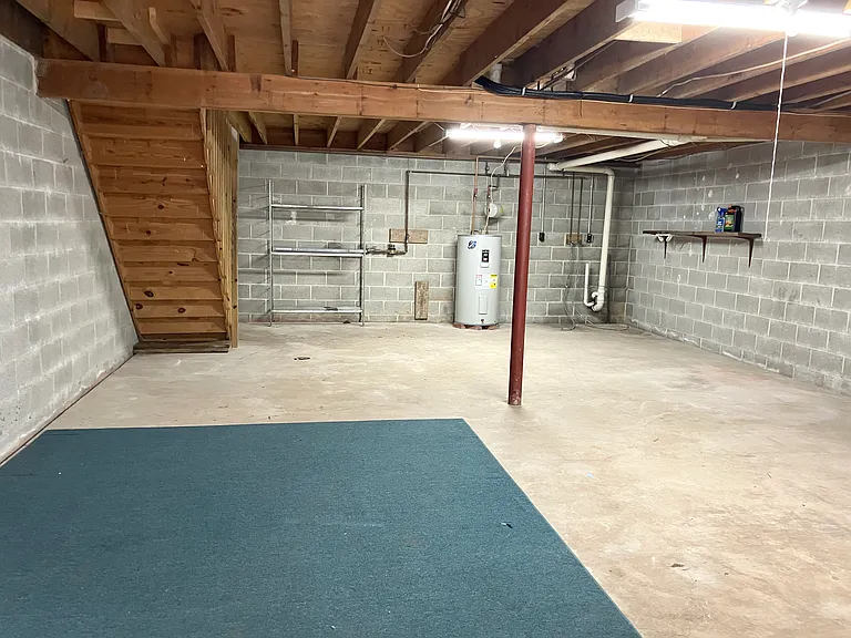 21 Evelyn Ln — Photo 29