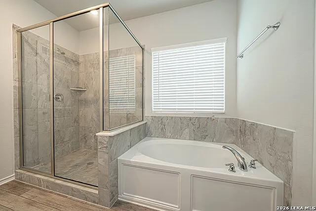 6831 Alaskan Way — Photo 25