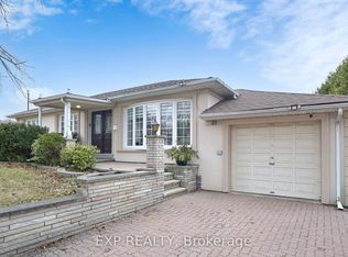 25 McManus Rd, Toronto, ON M9P 2J9