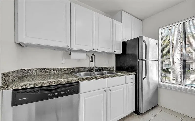 1 bed, 1.0 bath, 505 sqft, $2,000 — Photo 4