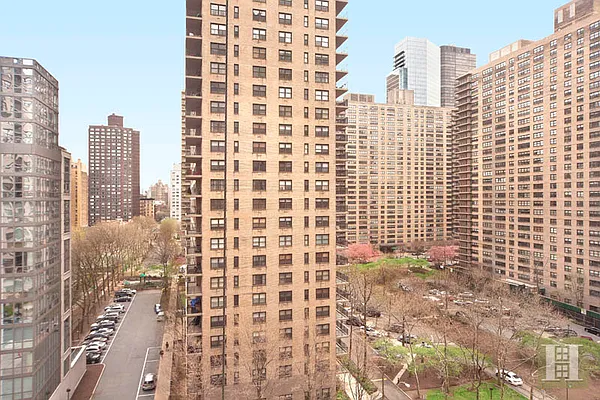 Sold by Halstead Real Estate | media 4