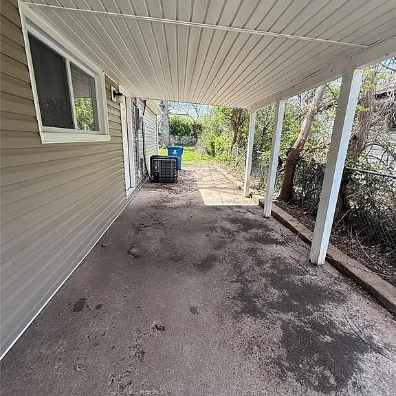 9827 Winkler Dr — Photo 12