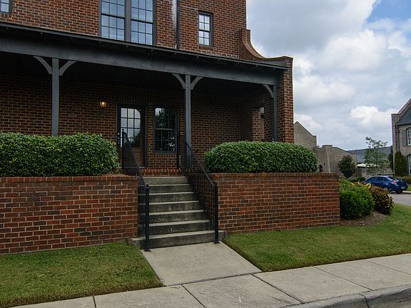 2nd image of 2091 Ross Park Ave