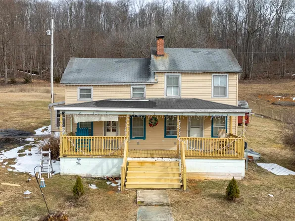 394 Ridge Rd, Fairfield, VA 24435