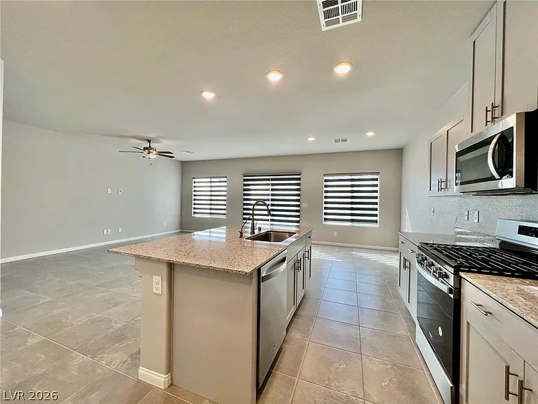 7845 Morganite Ave — Photo 8