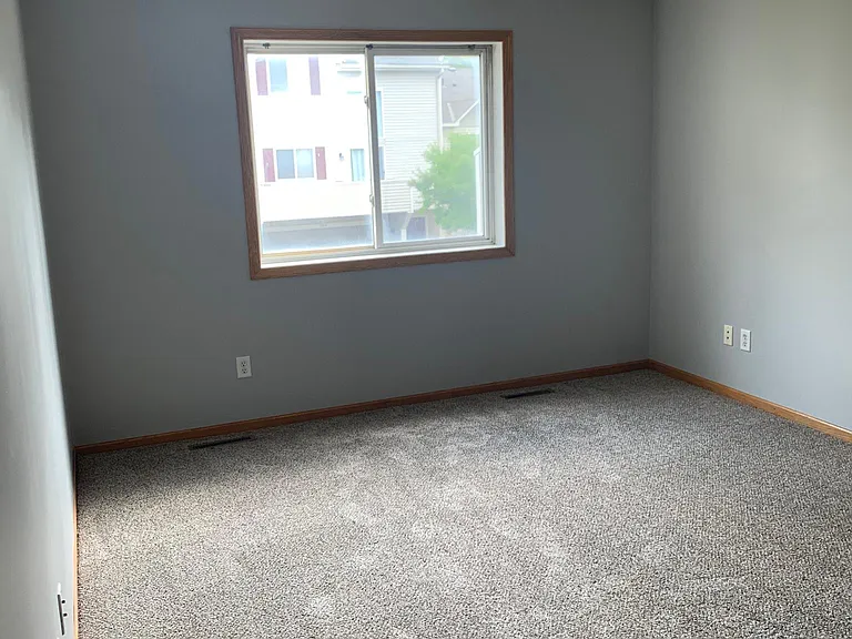 9156 Comstock Ln N — Photo 17