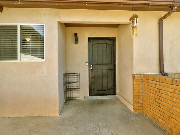 2nd image of 1228 La Charles Dr NE
