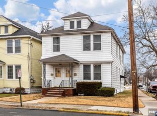 1 4th St, North Arlington, NJ 07031