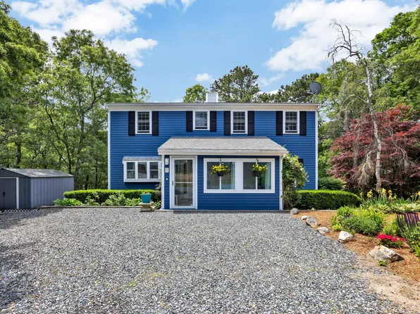 11 Santuit Pond Road, Mashpee, MA 02649
