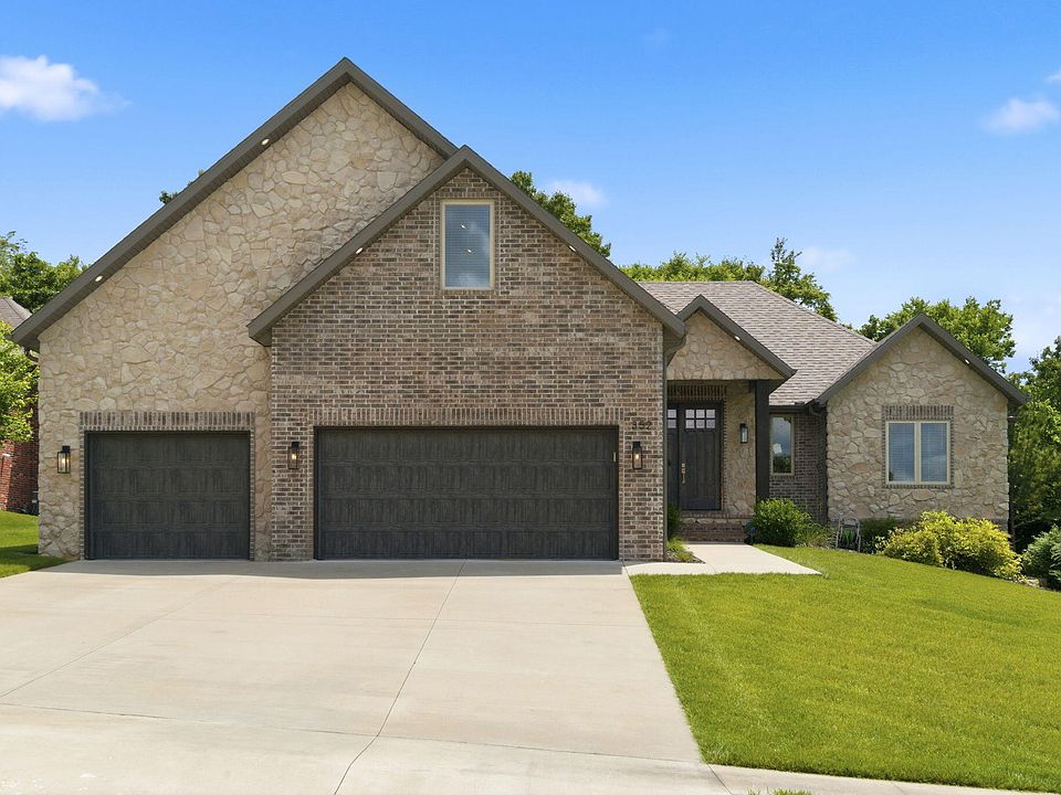 1st image of 352 W Monarchwood Drive