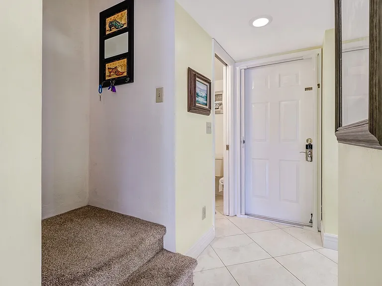 4511 Bay Beach Ln #315 — Photo 9