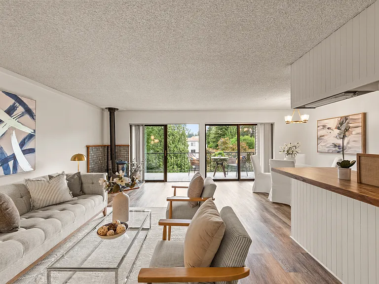 321 Bellevue Way SE #403 — Photo 7