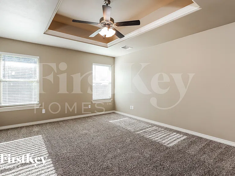 2809 Cypress Springs Blvd — Photo 8