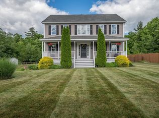 18 Patriot Ln, Rutland, MA 01543