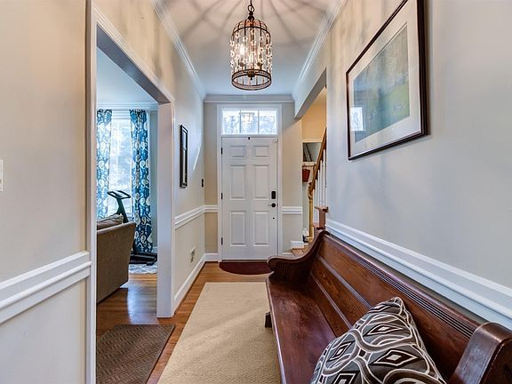 5th image of 3605 Tanglewood Ln