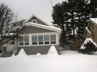 34 Locust Park, Albany, NY 12205