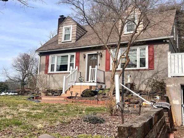 488 Manatawny St, Pottstown, PA 19464