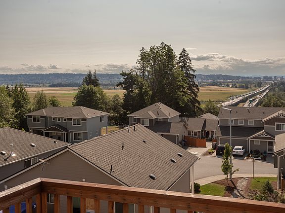 3rd image of 1814 73rd Ave SE