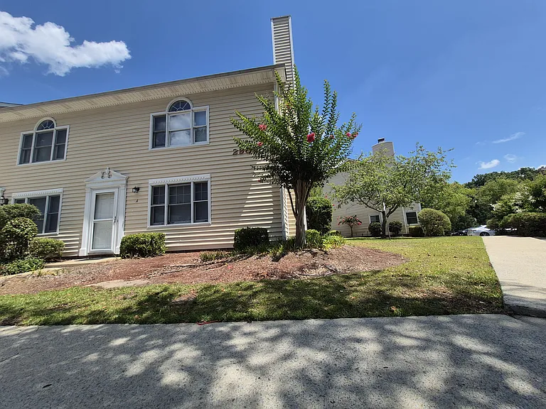 2909 A Cedar Creek Rd — Photo 1