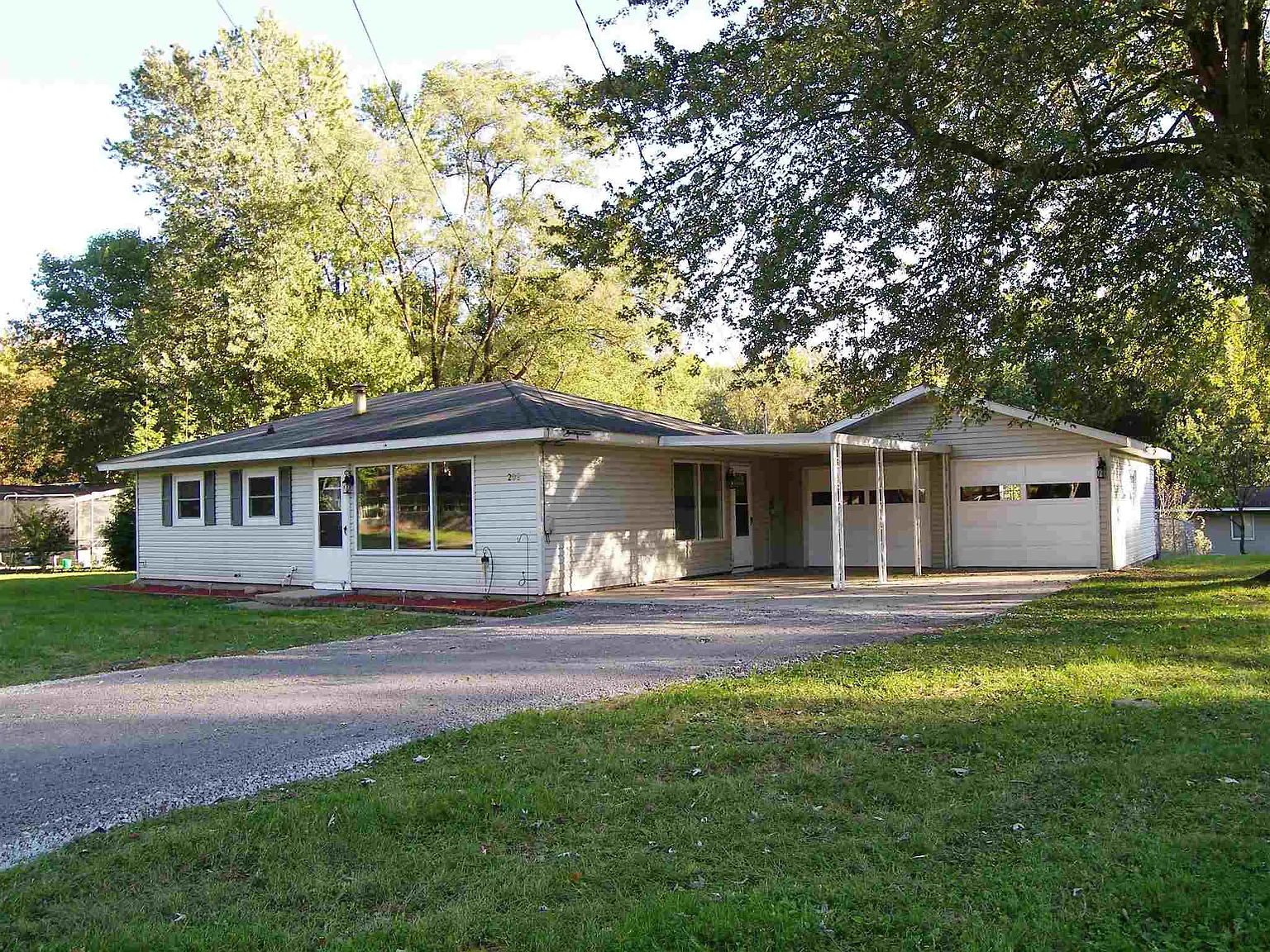208 Ra Mar Dr photo 1