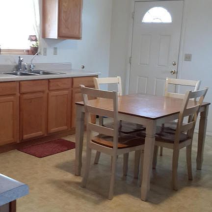 3rd image of 303 E Vista Dr